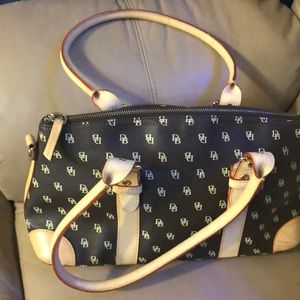 Signature mini satchel bag